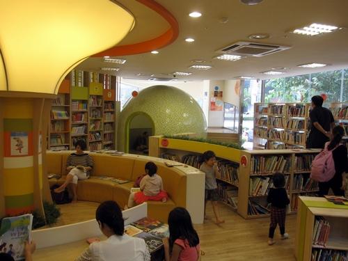 송파어린이도서관 내부