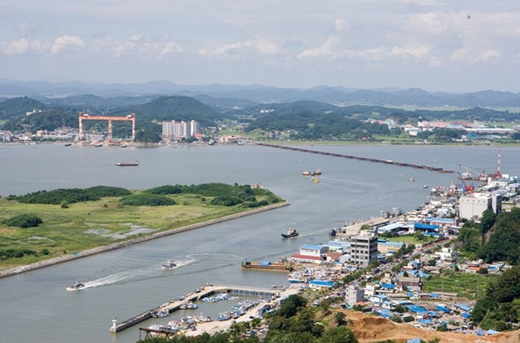 군산 앞바다에 위치한 인공섬 금란도의 전경(사진=국토지리정보원)