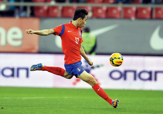 평가전에서의 잇따른 부진에도 국내외 축구 전문가들의 시선은 여전히 박주영의 ‘한 방’을 주시하고 있다. 본선에서 그는 화려하게 부활할 수 있을까.