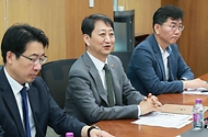 안덕근 산업통상자원부 장관이 20일 서울 강남구 한국기술센터 대회의실에서 열린 ‘이차전지 전문가 간담회’를 주재하고 있다. 