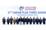 10월 10일 윤석열 대통령은 라오스 비엔티안에서 열린 ASEAN+3 정상회의에 참석했습니다.