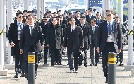 북측 고위급 대표단 인천공항 도착 사진 10