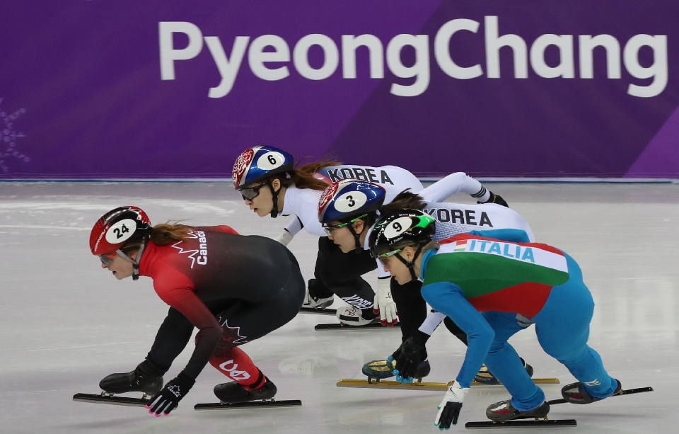 쇼트트랙 여자 1,000m 결승 경기, 한국의 최민정, 심석희 선수  출전