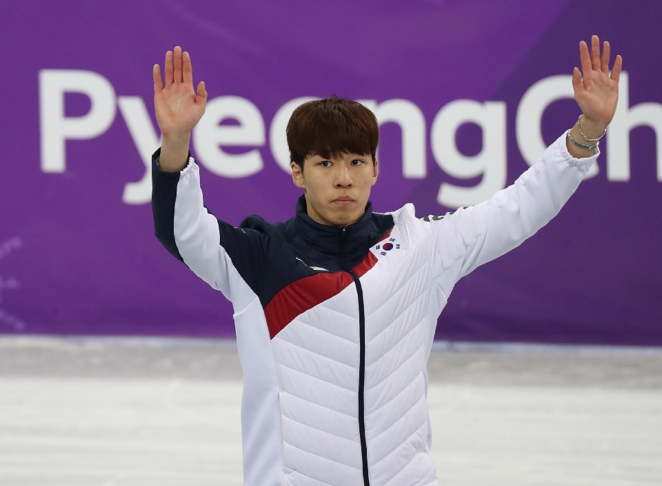 쇼트트랙 남자 500m 결승 경기, 한국의 황대헌 선수 은메달, 임효준 선수 동메달