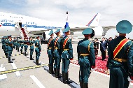 공항 도착행사 사진 2