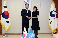 마미 미즈토리 UNISDR(국제연합 재해경감 국제전략 사무국) 특별대표 접견 사진 1