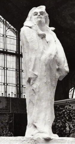 오귀스트 로댕 <발자크>, 1898년, 석고, 275×121×132cm, 파리 오르세 미술관. 