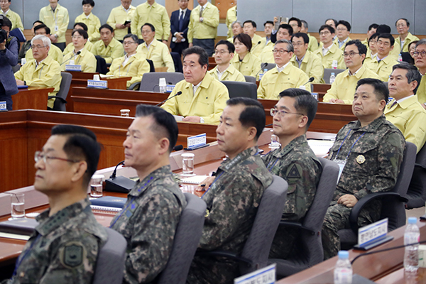 이낙연 국무총리가 14일 정부서울청사에서 열린 2019년 을지태극연습 준비보고대회에 참석해 있다. (사진=저작권자(c) 연합뉴스, 무단 전재-재배포 금지)