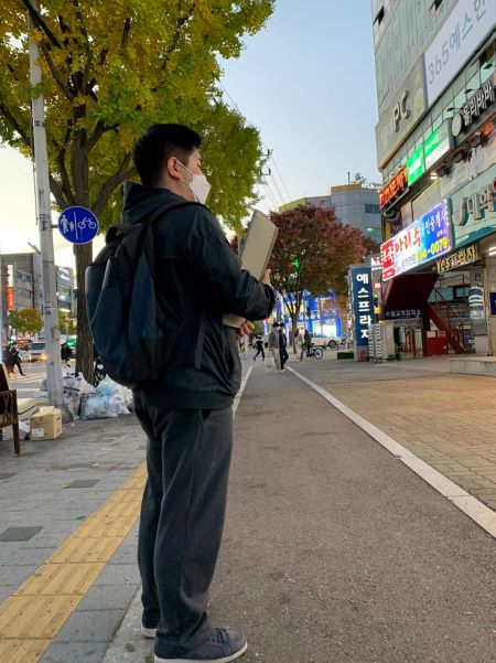 매일 3시간 현장을 직접 돌아다니며 사업체의 영업유무를 확인한다.