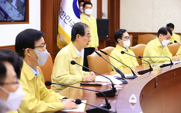 한덕수 국무총리가 22일 서울 세종로 정부서울청사에서 열린 제15차 국가테러대책위원회를 주재하고 있다.(사진=국무조정실)