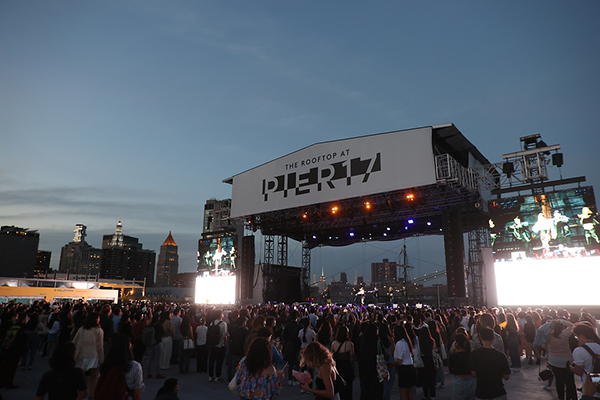 21일(현지시간) 미국 뉴욕 Pier17에서 루프탑에서 K Minicon 행사가 진행되고 있다.(사진=중소벤처기업부)