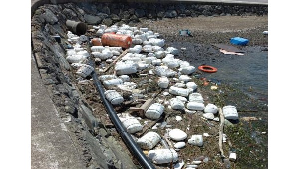 태풍 ‘힌남노’로 해양쓰레기가 발생한 경남 거제시 현장. (사진=해양수산부)