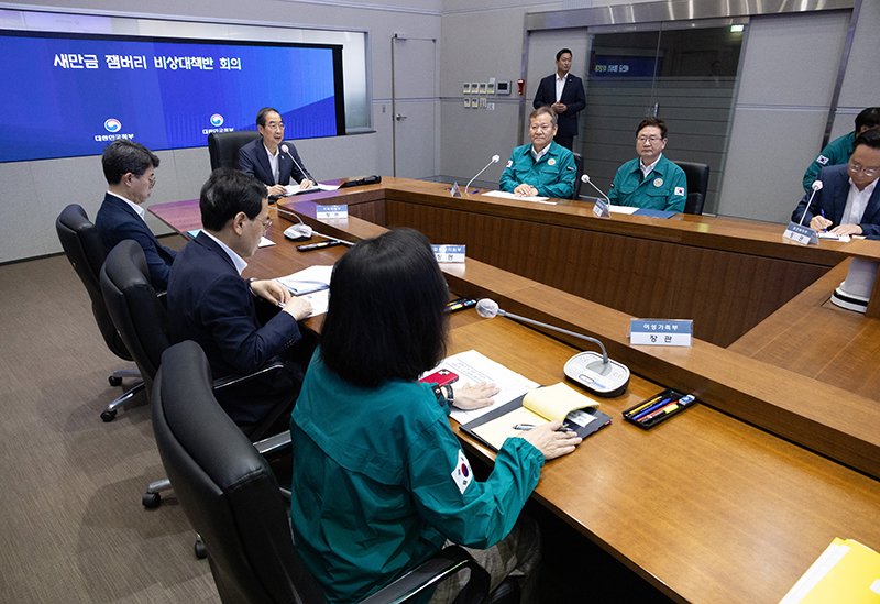 한덕수 국무총리가 10일 오전 서울 종로구 정부서울청사에서 열린 잼버리 비상 대책반 회의에 참석해 발언하고 있다. (사진=저작권자(c) 연합뉴스, 무단 전재-재배포 금지)