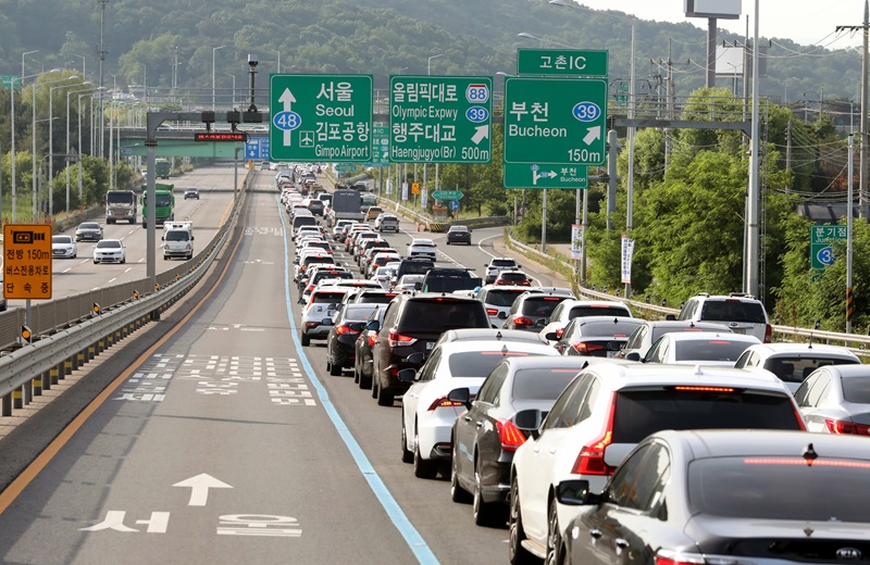김포공항을 향하는 버스전용차선의 모습.(ⓒ뉴스1, 무단 전재-재배포 금지)