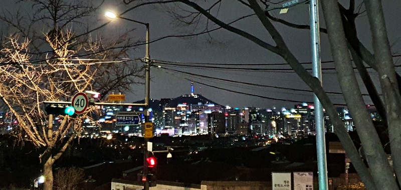 서울의 밤이 반짝일수록 빛공해 피해도 증가했다