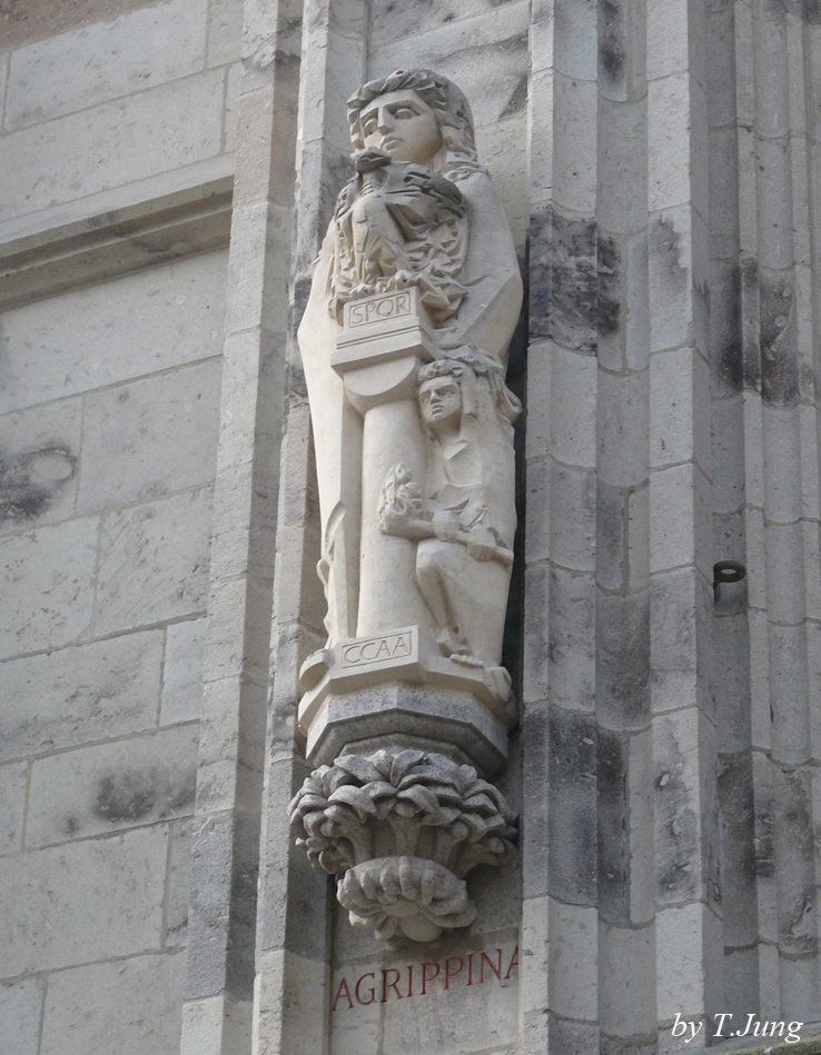쾰른에서 볼 수 있는 아그리피나의 석상