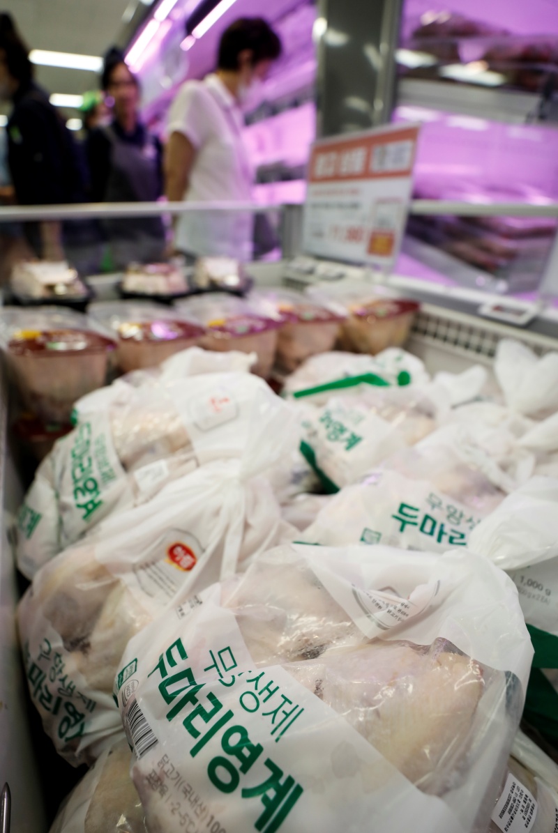 서울 시내 대형마트에 진열된 닭고기.(ⓒ뉴스1, 무단 전재-재배포 금지)