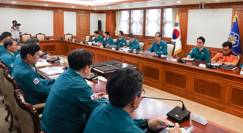 한덕수 국무총리가 7일 서울 종로구 정부서울청사에서 열린 의사집단행동 중앙재난안전대책본부 회의에서 모두발언을 하고 있다.(ⓒ뉴스1, 무단 전재-재배포 금지)