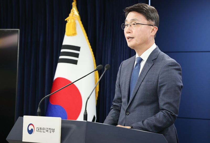 류제명 과학기술정보통신부 네트워크정책실장이 14일 서울 종로구 정부서울청사에서 ‘IP 카메라 보안 강화 방안’을 발표하고 있다.(ⓒ뉴스1, 무단 전재-재배포 금지)