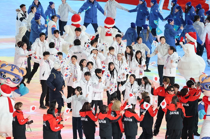 지난 14일 중국 헤이룽장성 하얼빈 국제 컨벤션 전시 스포츠센터에서 열린 제9회 하얼빈 동계아시안게임 폐회식에 대한민국 선수들이 입장하고 있다.(ⓒ뉴스1, 무단 전재-재배포 금지)