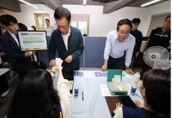 정부, '착한 선구매·선결제' 캠페인 추진…소상공인·자영업자 지원